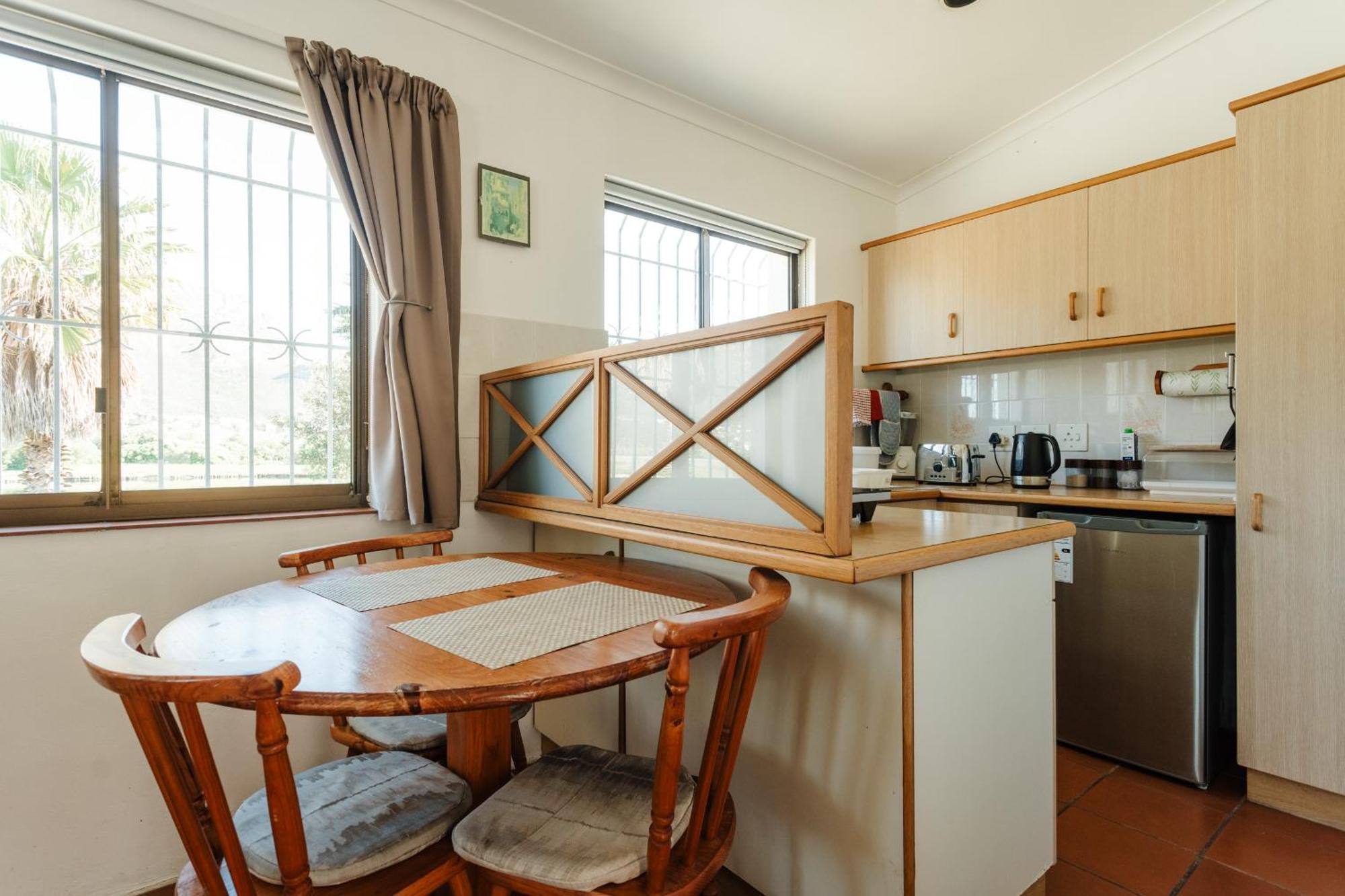 Vlei Cove Guesthouse 开普敦 外观 照片